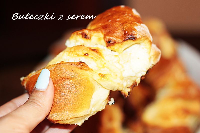 Bułeczki z serem Bułeczki z serem