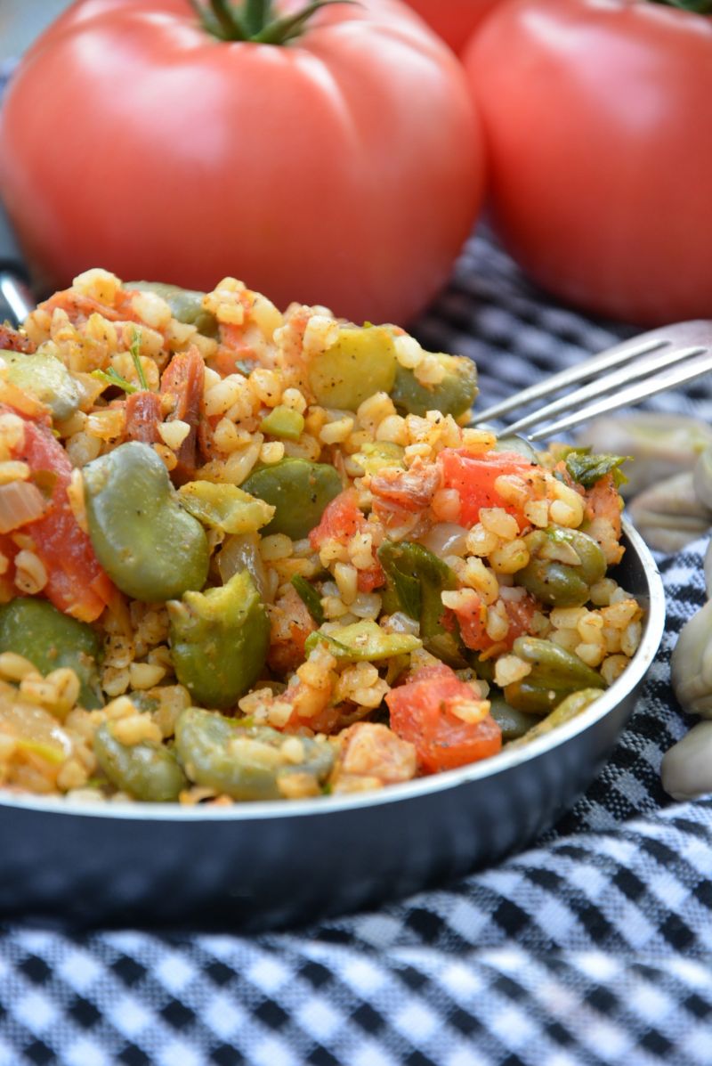 Bulgur z bobem i pomidorami Bulgur z bobem i pomidorami