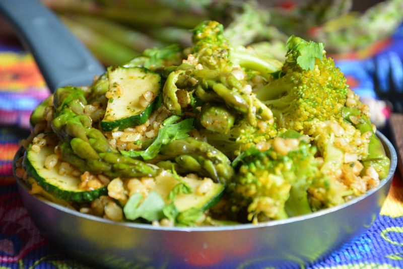 Bulgur z zielonymi warzywami Bulgur z zielonymi warzywami