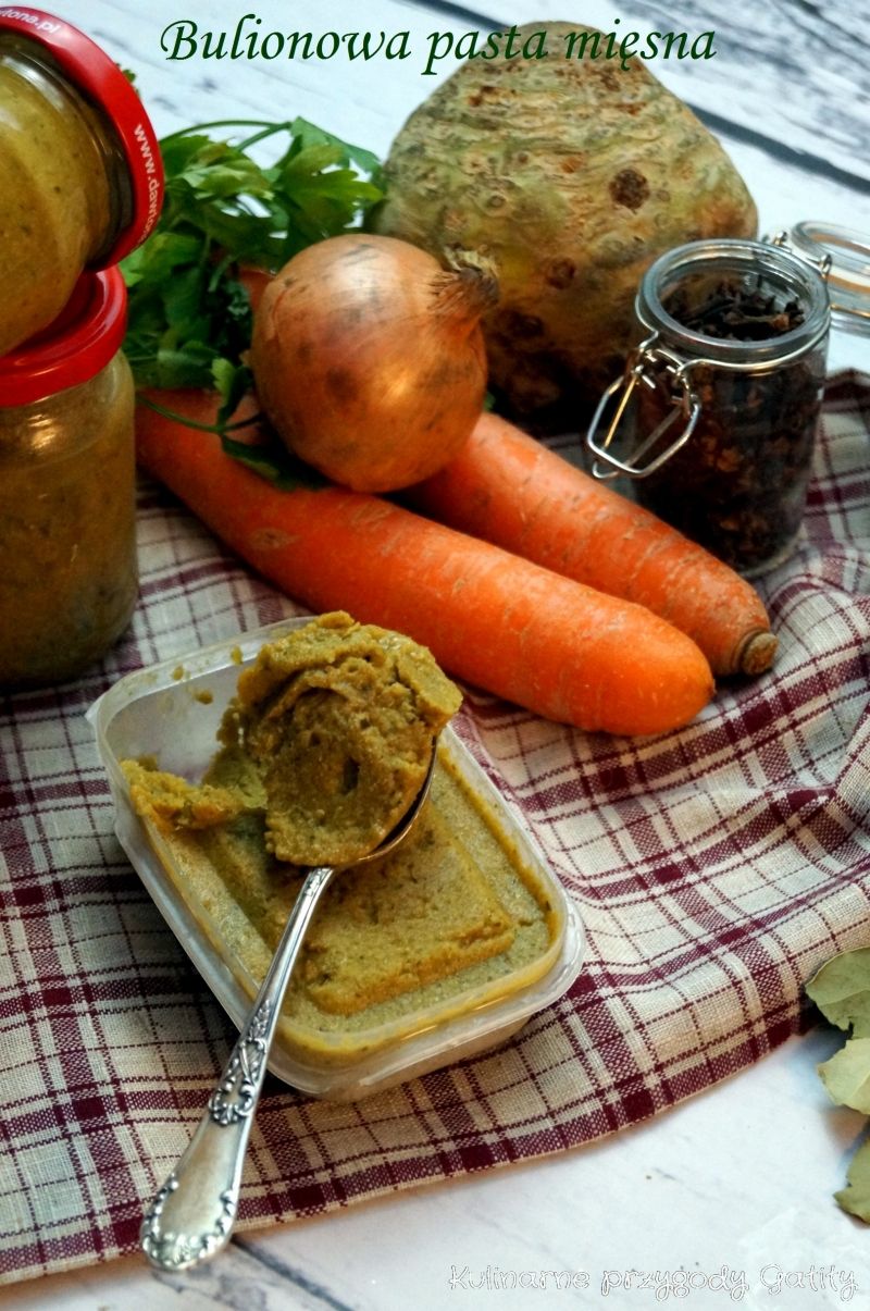 Bulionowa pasta mięsna, czyli domowa kostka 