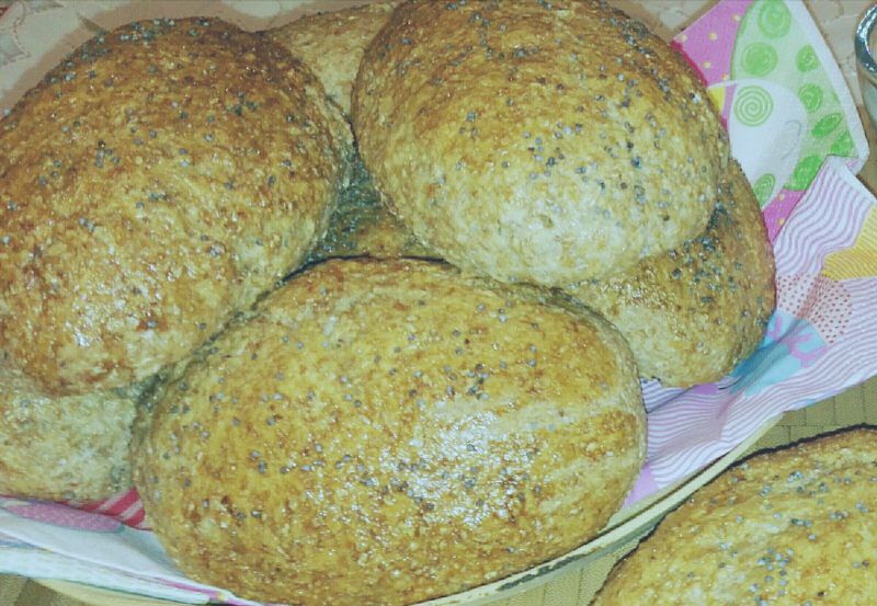 Bułki grahamki z makiem