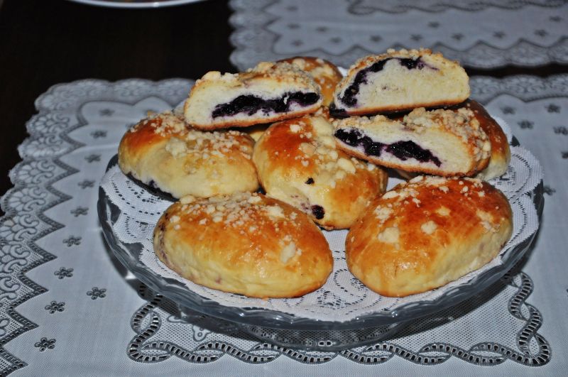 Bułki jagodzianki Bułki jagodzianki