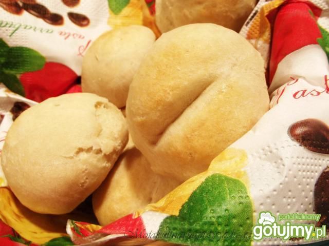 Bułki śniadaniowe. Bułki śniadaniowe.