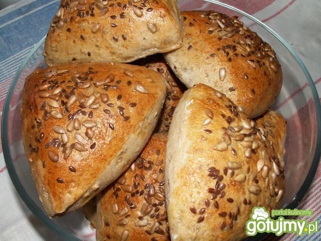 Bułki z amarantusem i ziarnami