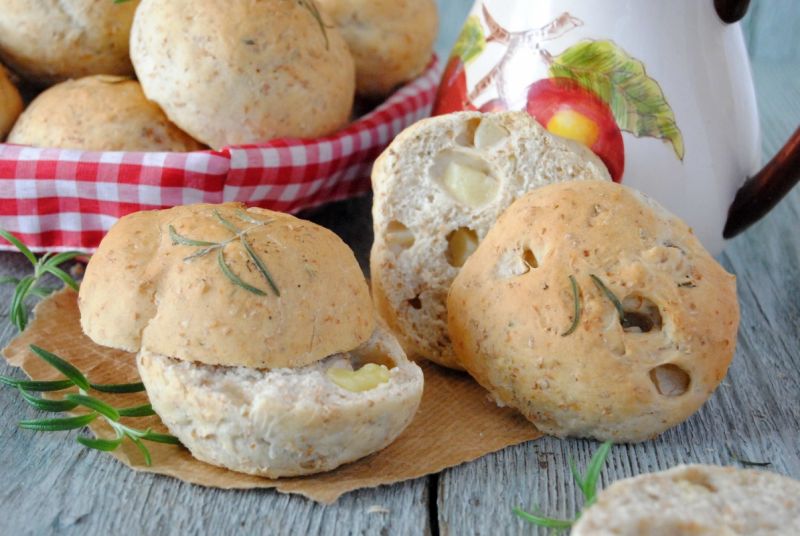 Bułki z jabłkami
