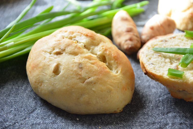 Bułki z topinamburem i słonecznikiem Bułki z topinamburem i słonecznikiem
