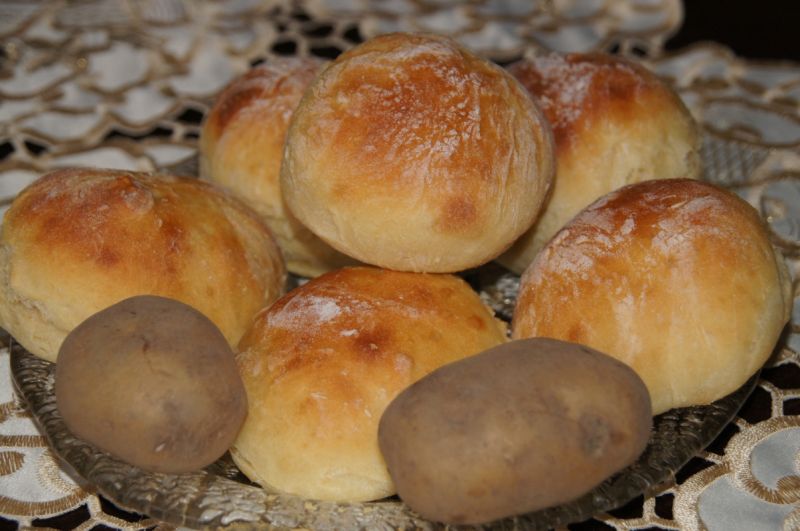Bułki z ziemniakami