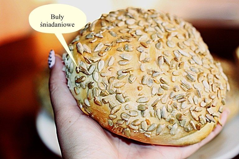 Buły śniadaniowe o smaku czosnku Buły śniadaniowe o smaku czosnku