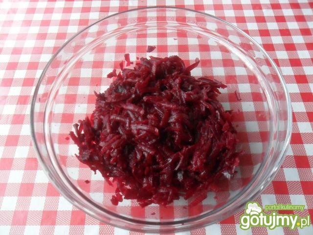 Buraczki czerwone z miodem
