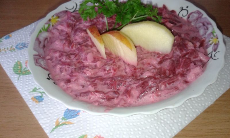 Buraczki do obiadu z jabłkiem i jogurtem oraz .... Buraczki do obiadu z jabłkiem i jogurtem oraz ....