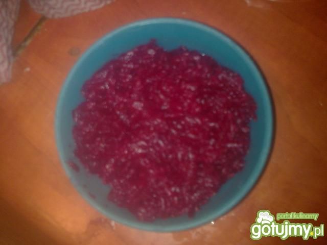 buraczki z chrzanem. 