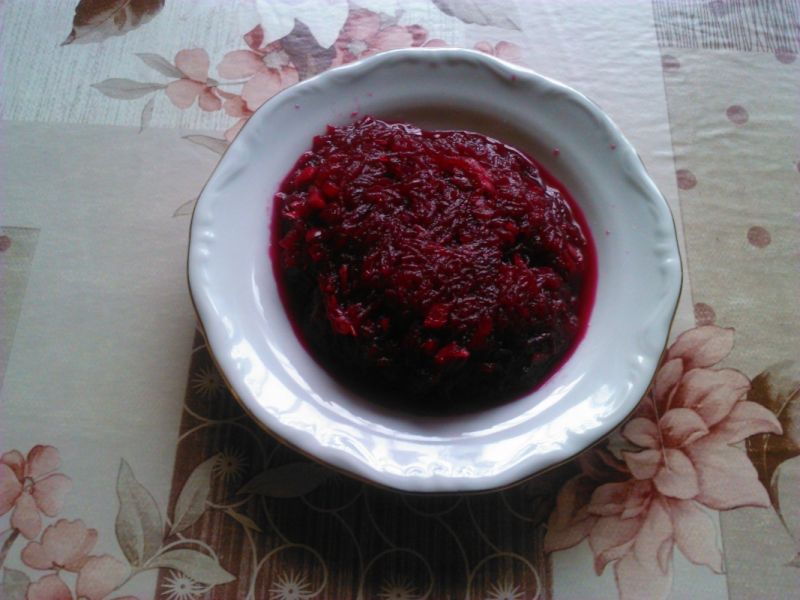 Buraczki z jabłkiem Buraczki z jabłkiem