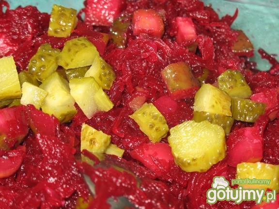 Buraczki z korniszonkami