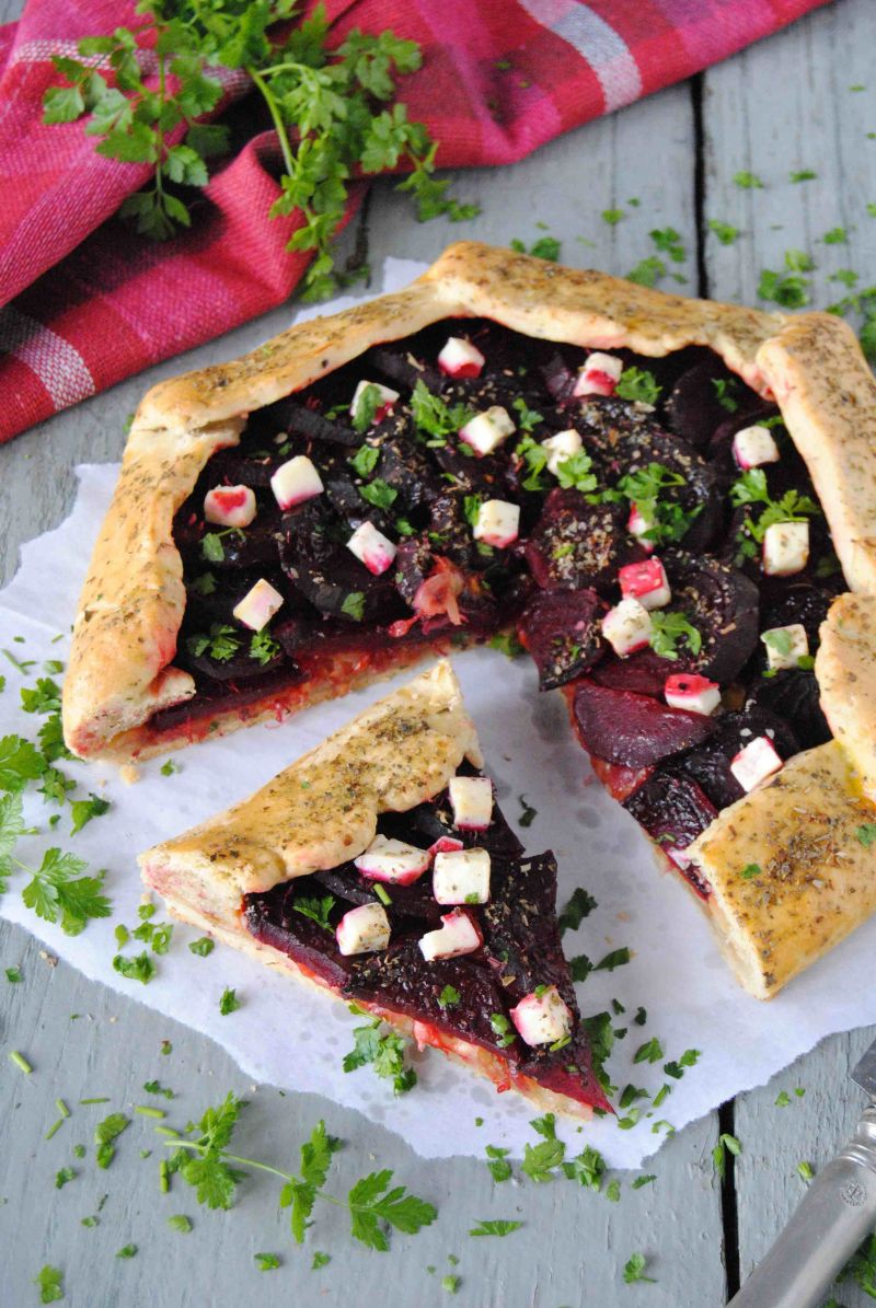 Buraczkowa tarta rustykalna