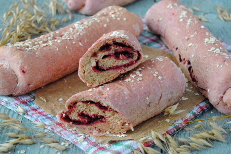 Buraczkowe bułeczki