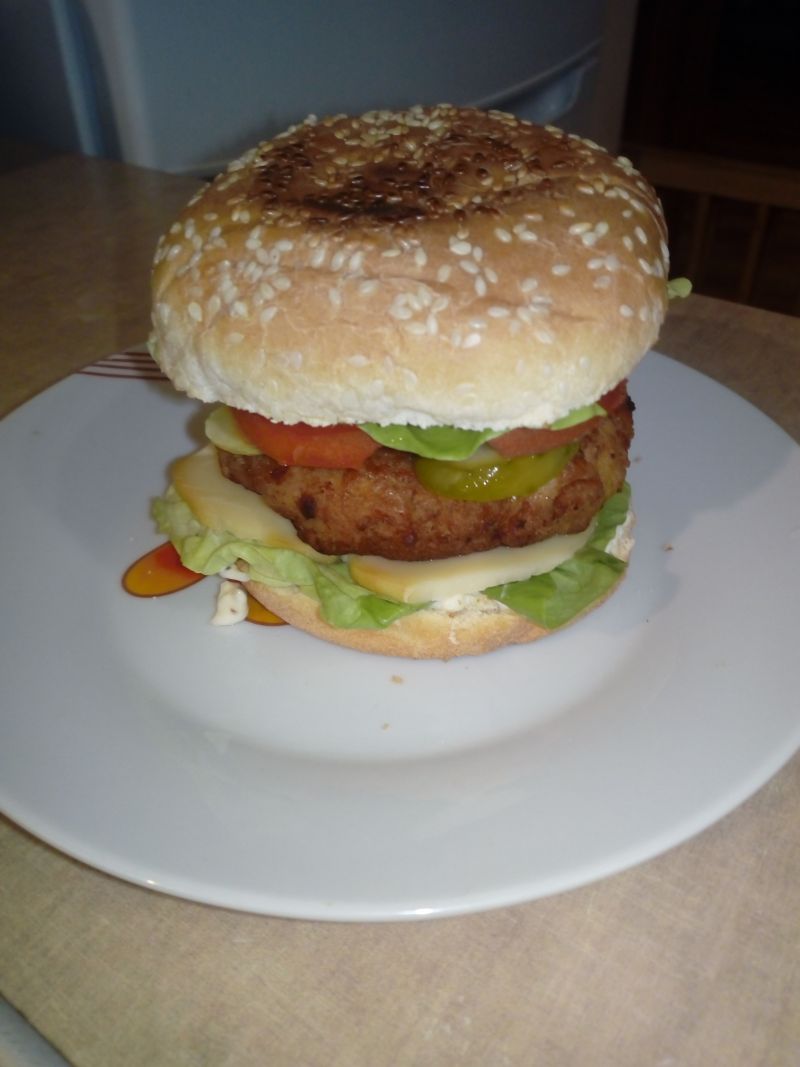 Burger wieprzowy Burger wieprzowy