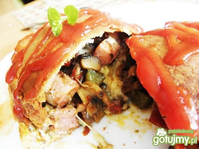 Calzone Ewki. Calzone Ewki.