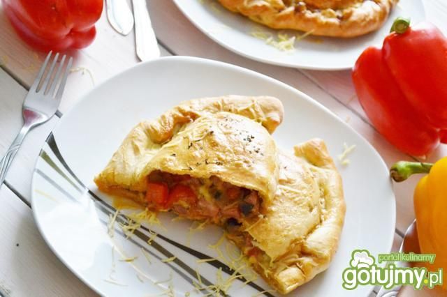 Calzone po chłopsku Calzone po chłopsku
