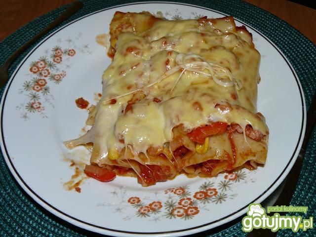 Cannelloni a'la meksyk. Cannelloni a'la meksyk.