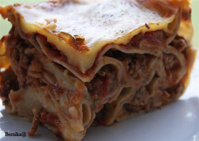 Cannelloni nadziewane mięsem i cukinią Cannelloni nadziewane mięsem i cukinią