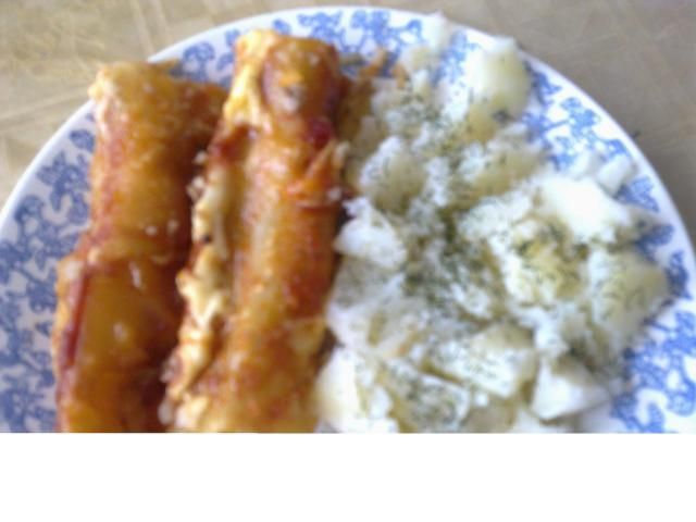 Cannelloni w sosie pomidorowym z serem Cannelloni w sosie pomidorowym z serem