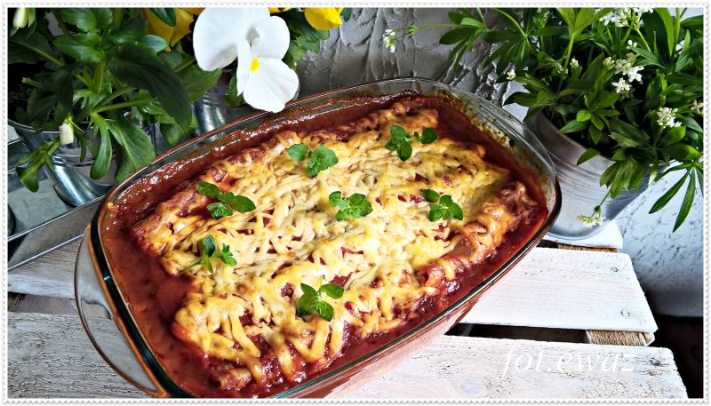 Cannelloni z mięsem i komosą