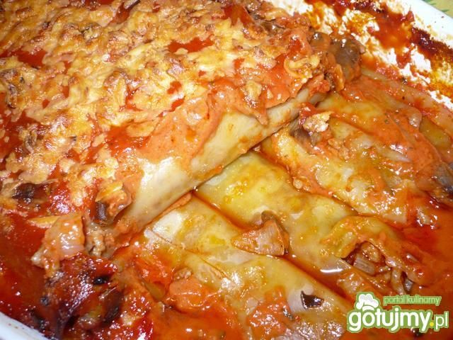 Cannelloni z mięsem i pieczarkami