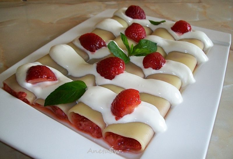 Cannelloni z truskawkami