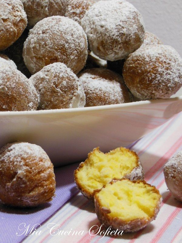 Castagnole di ricotta Castagnole di ricotta