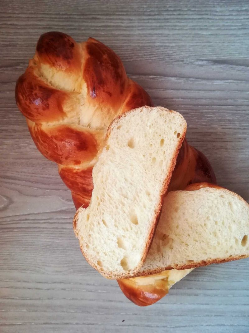 Chałka bez kruszonki  Chałka bez kruszonki