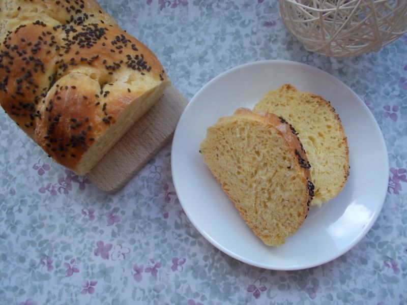 Chałka na soku pomarańczowym Chałka na soku pomarańczowym