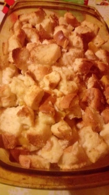 Chałka zapiekana z brzoskwiniami Chałka zapiekana z brzoskwiniami