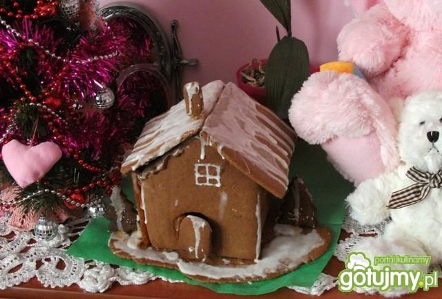 Chatka z piernika.