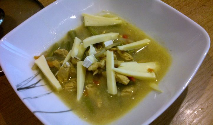 Chińska zupa z kurczakiem i mlekiem kokosowym  Chińska zupa z kurczakiem i mlekiem kokosowym