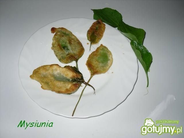 Chipsy z babki zwyczajnej 