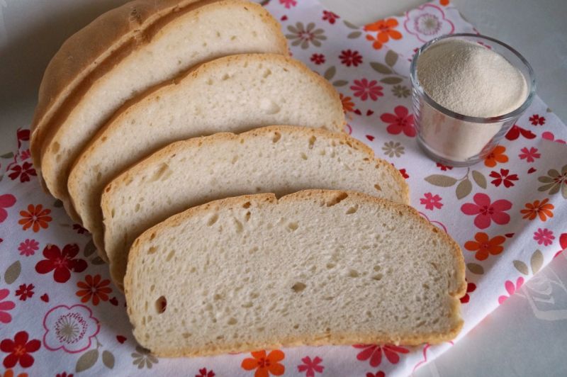 Chleb drożdżowy z manną Chleb drożdżowy z manną
