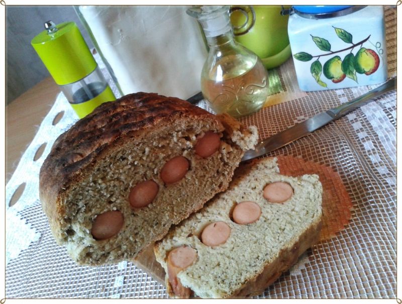 Chleb drożdżowy z niespodzianką 