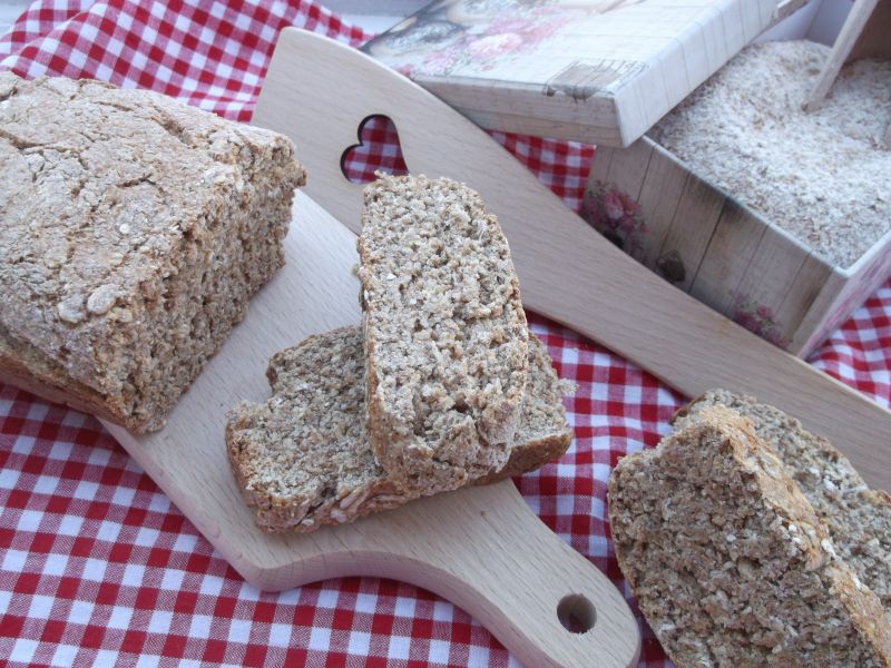 Chleb graham z płatkami owsianymi Chleb graham z płatkami owsianymi