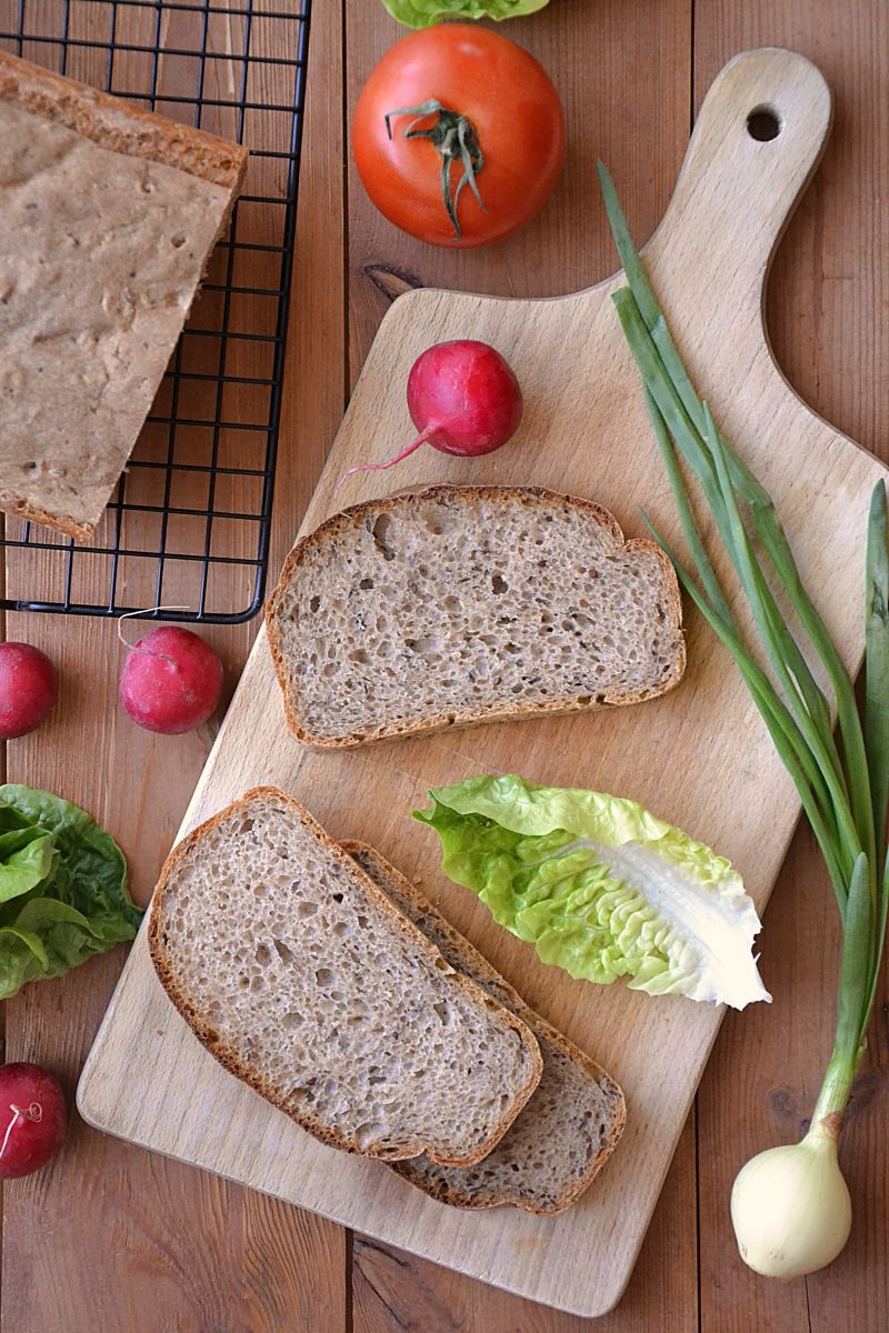 Chleb na suszonym zakwasie