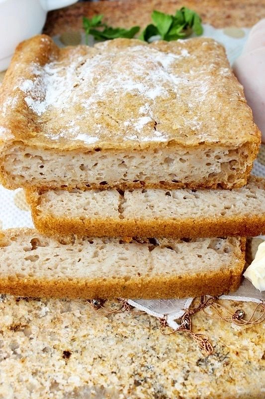 Chleb na zakwasie piekarskim i drożdżach Chleb na zakwasie piekarskim i drożdżach