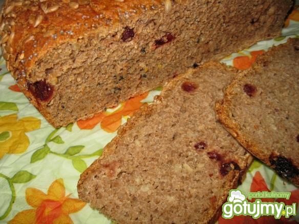 Chleb na zakwasie z żurawiną (z prodiża) Chleb na zakwasie z żurawiną (z prodiża)