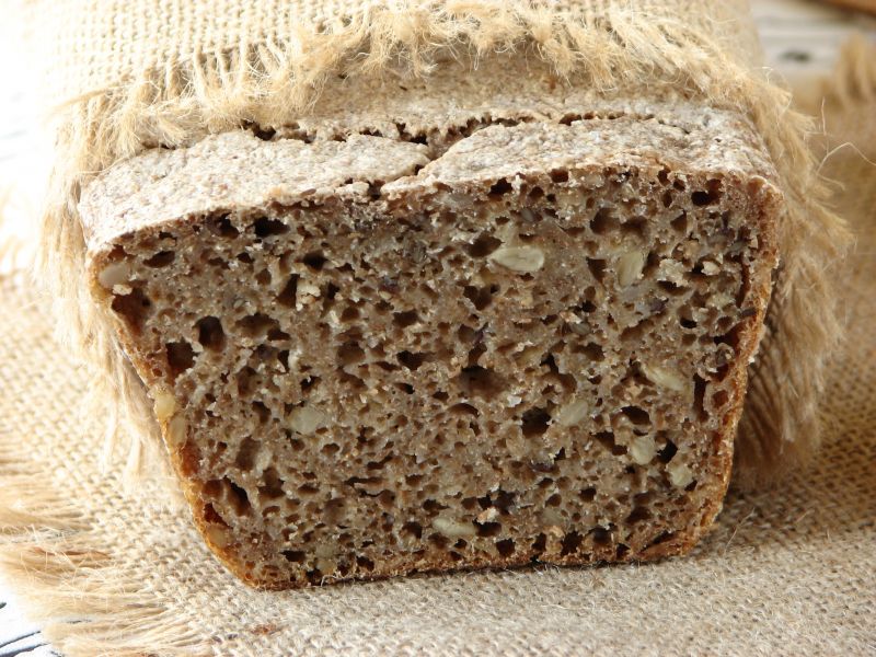 Chleb pełnoziarnisty orkiszowo-żytni Chleb pełnoziarnisty orkiszowo-żytni