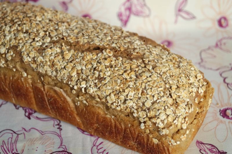 Chleb pszenno-owsiany na zakwasie Chleb pszenno-owsiany na zakwasie