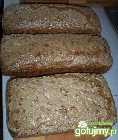 Chleb pszenno-żytni na zakwasie