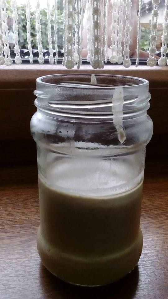 CHLEB PSZENNO-ŻYTNI Z ORZESZKAMI PINII I PESTKAMI CHLEB PSZENNO-ŻYTNI Z ORZESZKAMI PINII I PESTKAMI