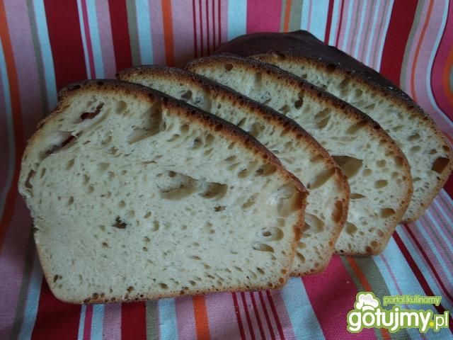 Chleb pszenny na bidze