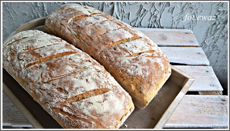 Chleb pszenny trzy ziarna