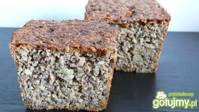 Chleb wieloziarnisty z cebulą