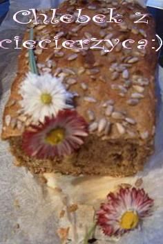 Chleb z ciecierzycą i pieprzem