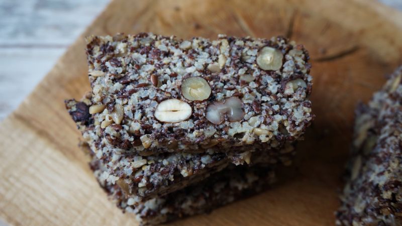 Chleb z nasion i kaszy (bez mąki i glutenu) Chleb z nasion i kaszy (bez mąki i glutenu)